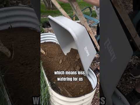 Fill a raised garden bed for under 10 dollars!