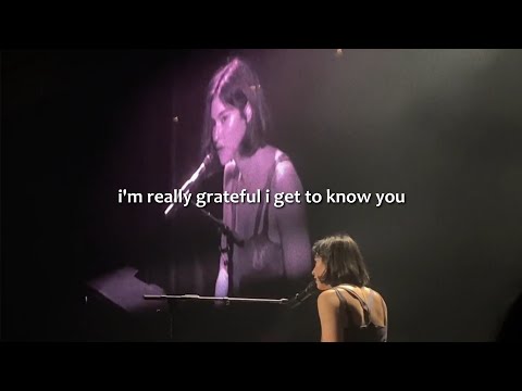 Gracie Abrams - Abby (Lyrics) | Live