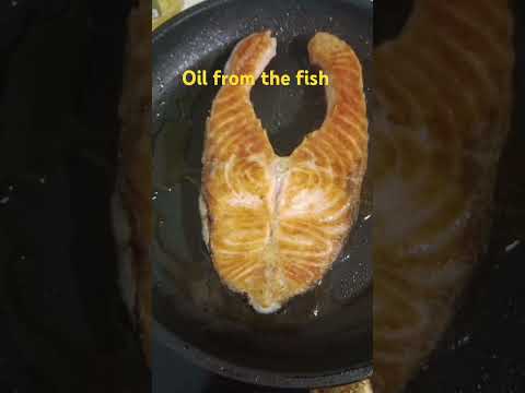 May na collect ako na oil from the fish #food #shortvideo