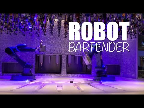 Robot Bartender Makes Drinks: Anthem of the Seas Bionic Bar