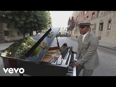 Jamie Foxx - In Love By Now (Album Shoot BTS)