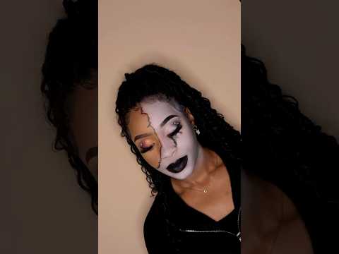 Halloween Glam 🎃 #makeupforblackwomen #makeuptutorial #wocmua #woc #makeuptricks #clientmakeup