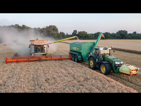 Harvest on Slovakia - JOHN DEERE 8370R & HAWE ULW 3000 , 2x CLAAS LEXION 770