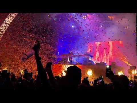 ILLENIUM Performs “Good Things Fall Apart” LIVE at Universal Orlando Florida Mardi Gras 2025 3.8.25