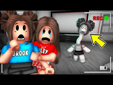 There's SOMETHING WRONG With BABY BROOK In Roblox Brookhaven!!