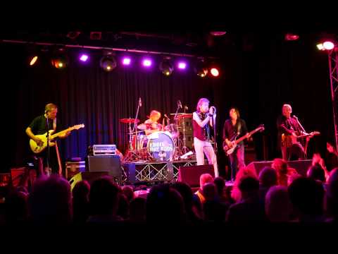 EDDIE AND THE HOT RODS - Ignore Them. 19/06/2015. 229 Venue, London. Full HD.