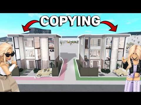 COPYING THE OTHER TEAMS HOUSE IN A BLOXBURG BUILD BATTLE