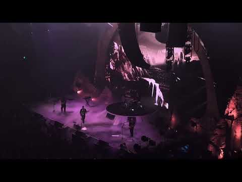 Weezer Performs “Pink Triangle” LIVE at Kia Center 9.20.24 Orlando, Florida