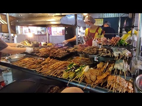 TAIWANESE BBQ - LIUHE NIGHT MARKET | TAIWANESE NIGHT MARKET KYLA'S TV