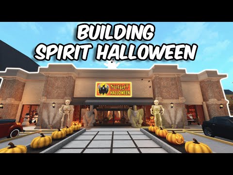 BUILDING SPIRIT HALLOWEEN in BLOXBURG