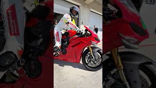 Franco Morbidelli meets the new Panigale V4