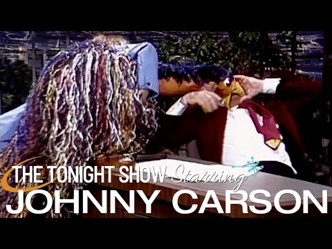 Rod Hull's Emu Attacks Johnny | Carson Tonight Show