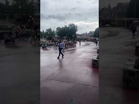 I Spent The Day At Disney World During A Hurricane