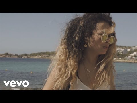 Ella Eyre - Mallorca Rocks & Ibiza Rocks (Vevo LIFT UK)