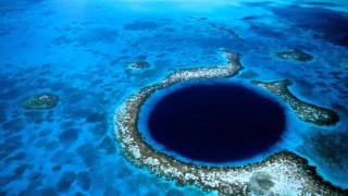 死ぬまでに行ってみたい場所　第４位　ブルーホール／ベリーズ　Blue Hole