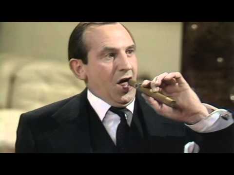 The Fall and Rise of Reginald Perrin 1976 - 1979 Opening and Closing Theme (With Snippets)