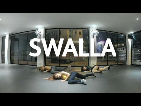 Lisa Blackpink Solo 'Swalla' cover dance