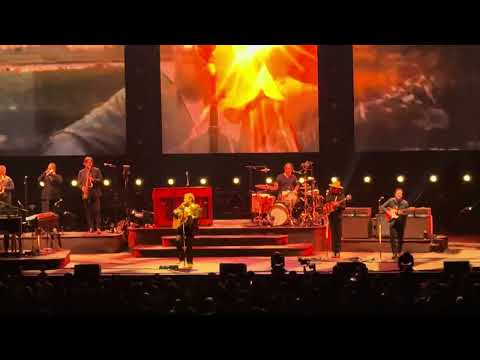 Heartless - Nathaniel Rateliff & The Night Sweats Live at Climate Pledge Arena in Seattle 2/15/2025