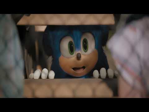 Sonic the Hedgehog - Sonic watches the playoffs