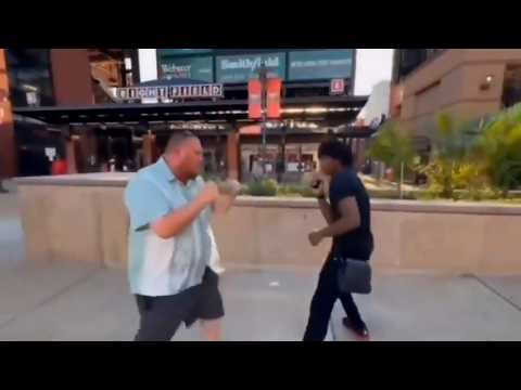 Jaw-Dropping Street Fight: Must-Watch ONE HIT wonder