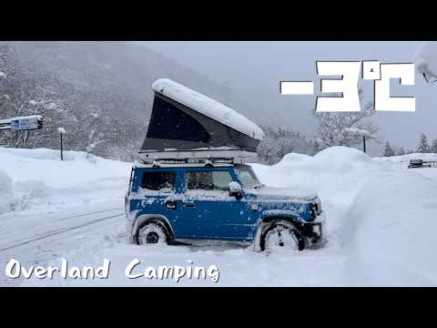 Hevy snow car camping in rooftop tent on Jimny [with subtitles]