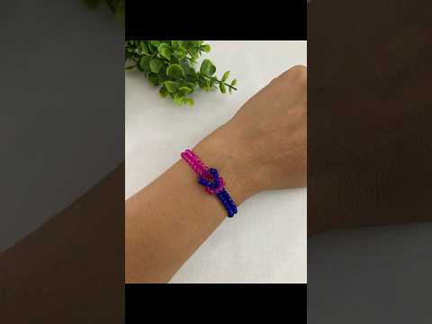 Sencilla pulsera de dos colores fácil de hacer #creativo #pulserasfaciles #manualidades