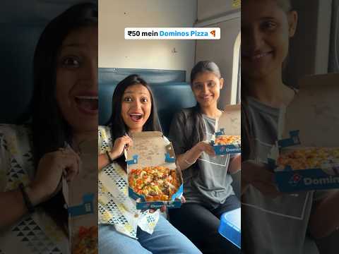 ₹50 mein Train mh Domino’s 😍 #ad #shorts #food #train