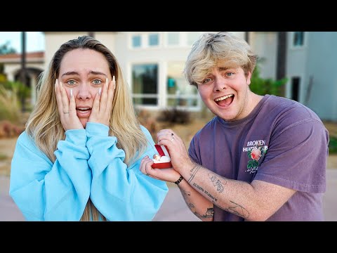 PROPOSAL PRANK ON MY GIRLFRIEND!!