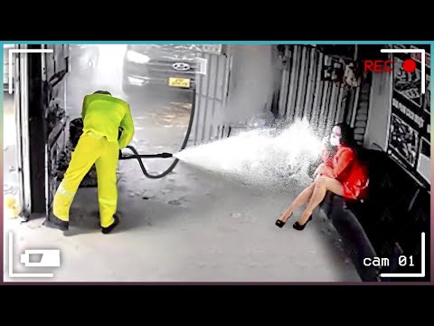 Incredible Moments Caught on CCTV Camera !