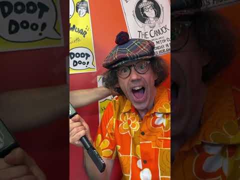 Jack Antonoff is a huge Nardwuar fan??? #jackantonoff #nardwuar #reels #coachella