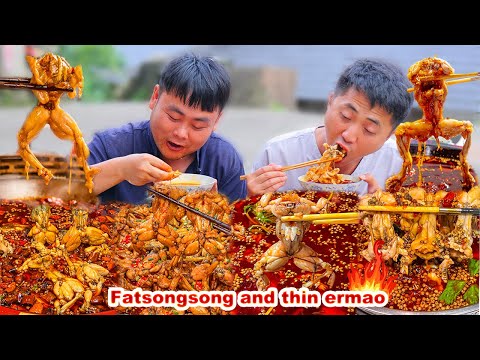 mukbang | We caught a bullfrog and cooked it to eat. It's so delicious|  songsong and ermao