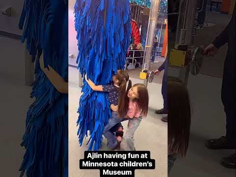 Ajlin having fun 🤩 #FYP #Minnesota #Museum #Children #Kids #Everyone #Life #Shorts