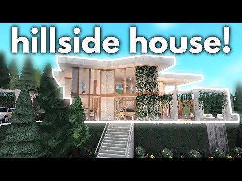 Building a HILLSIDE HOUSE in Bloxburg