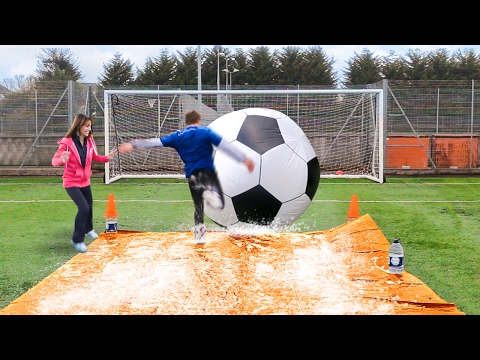 GIANT FOOTBALL SLIP 'N' SLIDE vs MY MUM