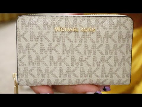 MK UNBOXING!! @determinetobe MADE ME DO IT!! LOL :)