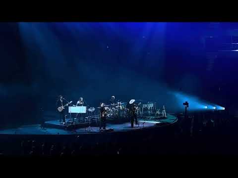 Lord Huron Performs “Ends of the Earth” LIVE at Amalie Arena 11.29.24 Tampa, Florida