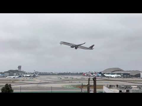 Oatar a350 takeoff