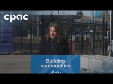 Alberta Premier Danielle Smith makes an announcement in Edmonton – March 7, 2025