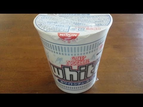 日清ホワイトシチューヌードル　Nissn CUP Noodle white