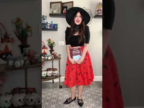 Vintage Inspired Halloween Outfits