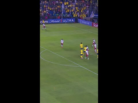 ¡DEFINE COMO LOS DIOSES! Fidaldo anota el cuarto gol del América