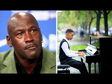 Michael Jordan Helps a Blind Musician, What Happens Next Will Leave You in Tears!