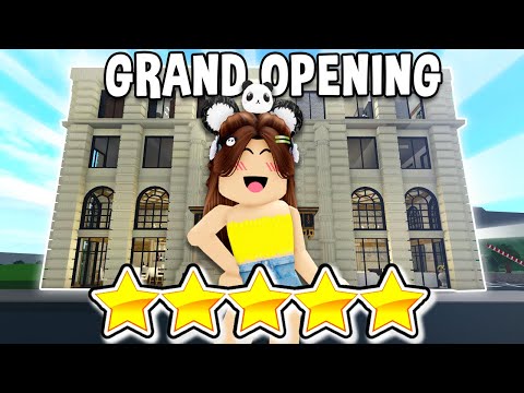 Opening a 5 STAR GRAND HOTEL in Bloxburg