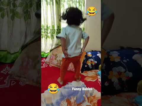 Cute Baby Funny Dance 😆😆