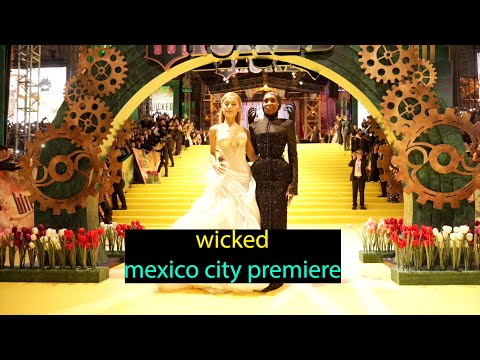 Red Carpet Arrival for the Mexico Premiere of 'Wicked' | Ariana Grande, Cynthia Erivo