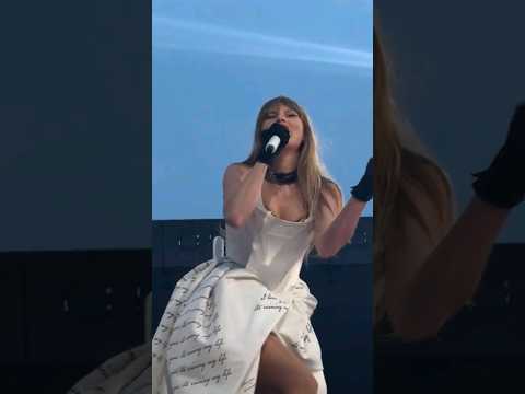 Taylor Swift Who's Afraid of Little old me live Eras tour #taylorswift #shorts #ttpd #erastour