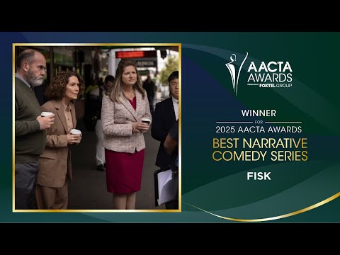 Tom Gleeson & Lisa McCune present Fisk the AACTA Award for  Best Narrative Comedy