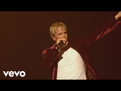 Westlife - Senorita (Live At Wembley '06)