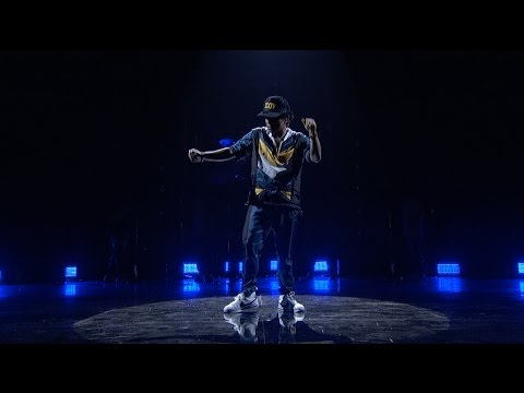 Bruno Mars - 24K Magic (from the 2016 American Music Awards) (Official Live Performance)