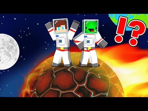 Mikey And JJ Survive On METEORITE For 24 Hours In Minecraft - Maizen